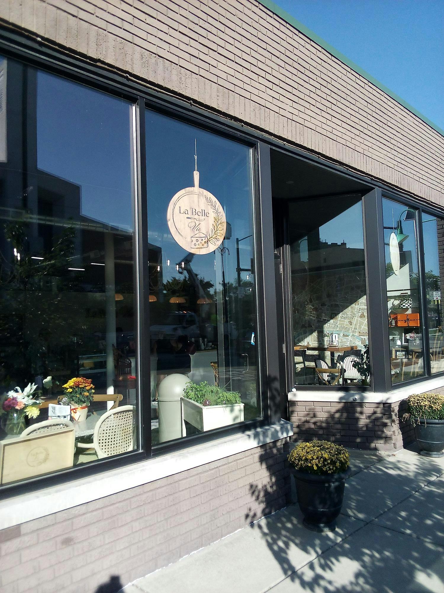 La Belle Vie Charcuterie Café-Oliver Ortega Photo Credit.jpg