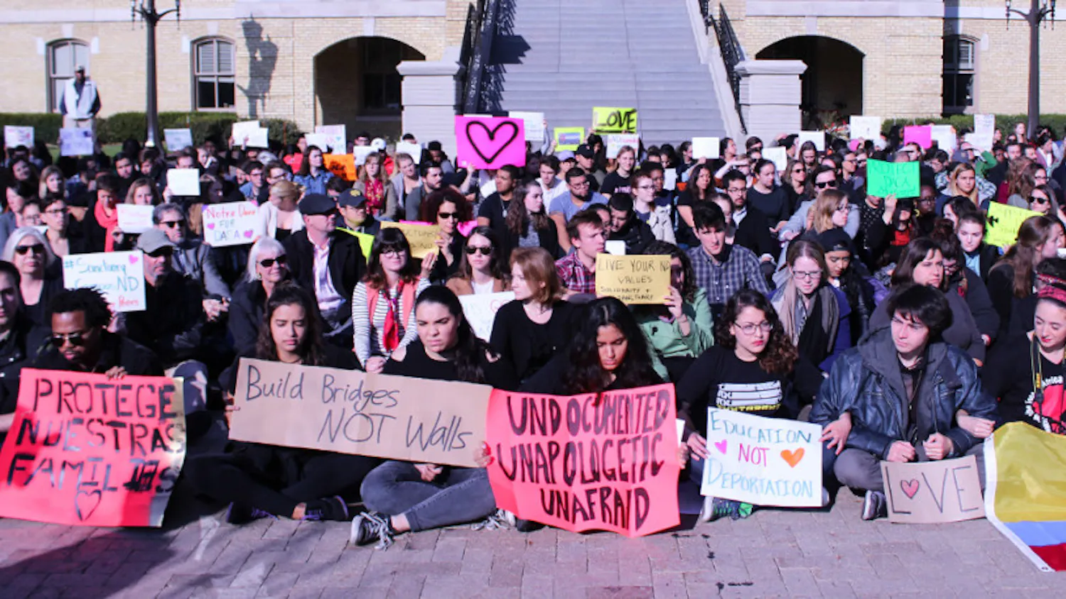 1479351387-8e5b43cc395577f