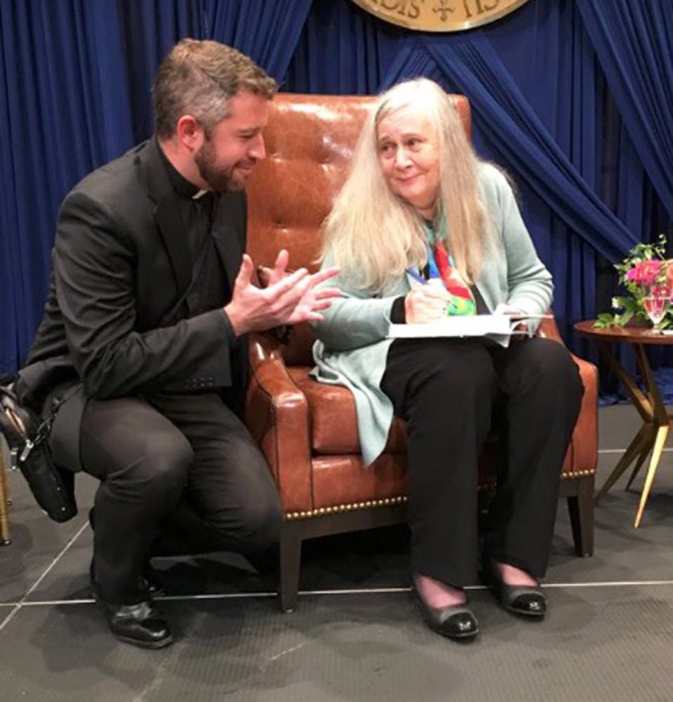 1537404453-d18e945f154afbc