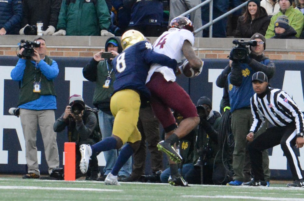 1574304401-de76d3ad3ce6efa