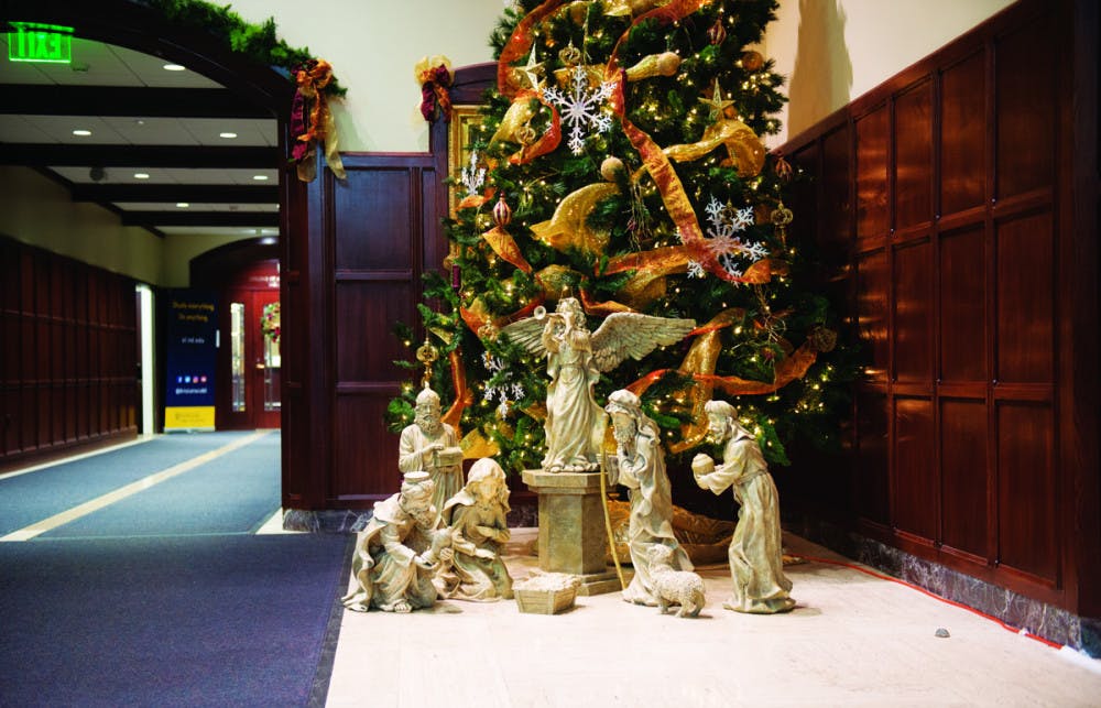 1511823386-d03daf2a94873a8