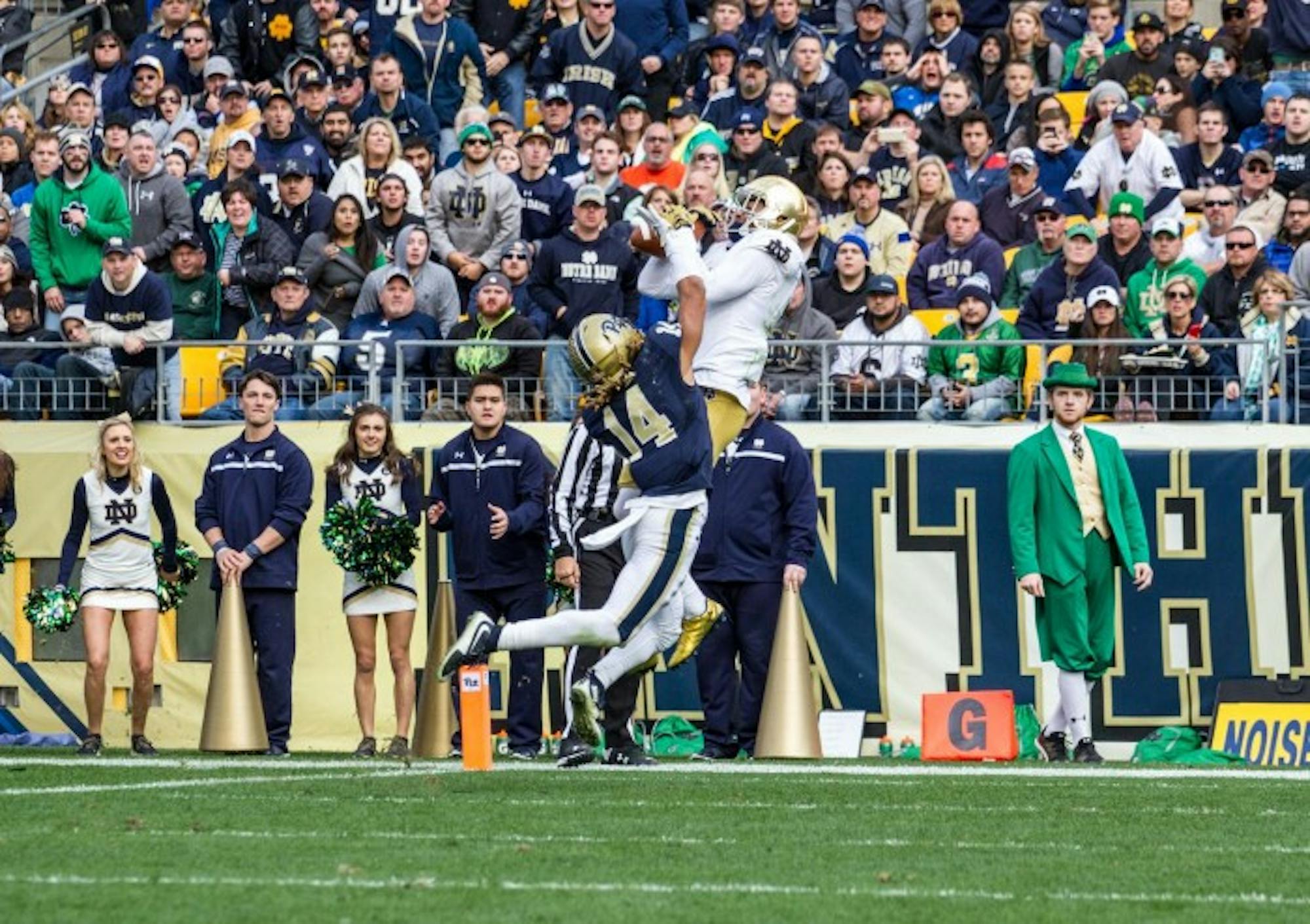 Junior receiver Will Fuller hauls in his third touchdown reception of the day Saturday in Notre Dame’s 42-30 win over Pittsburgh.