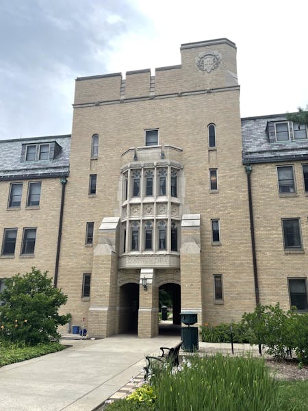 Howard residents prepare for size of community to double in Grojean