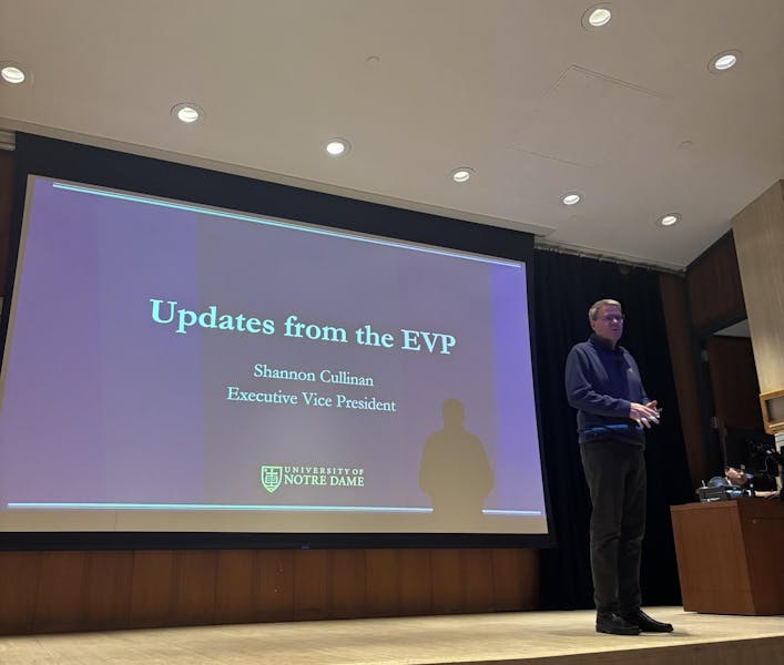 University leaders address staff at spring town hall