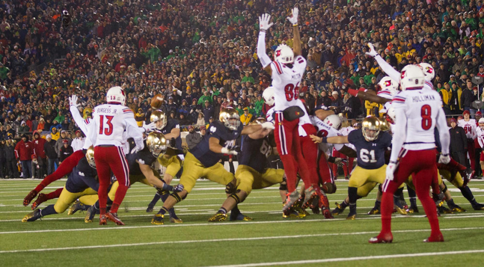 Irish senior kicker Kyle Brindza misses a 32-yard field goal in the final minute of regulation Saturday during Notre Dame’s 31-28 loss to Louisville at Notre Dame Stadium.