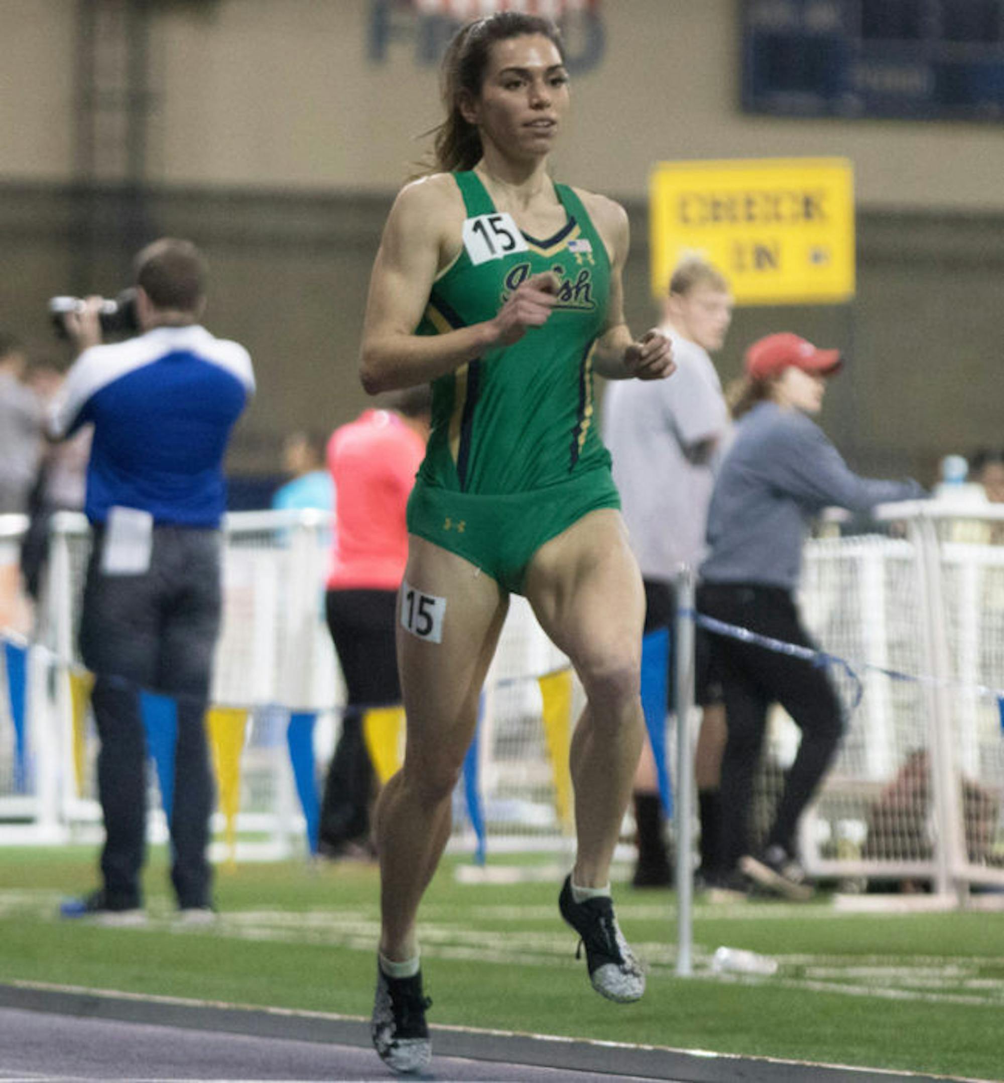 1526569546-a54c8cfa6cb4bb5-649x700