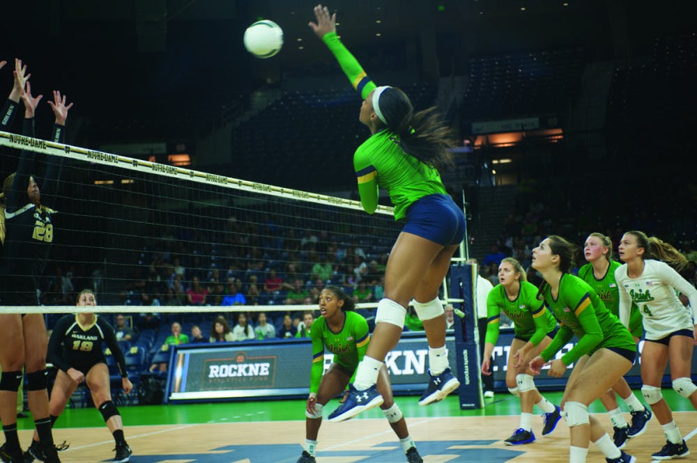 1536888485-f33ca7043e15a73