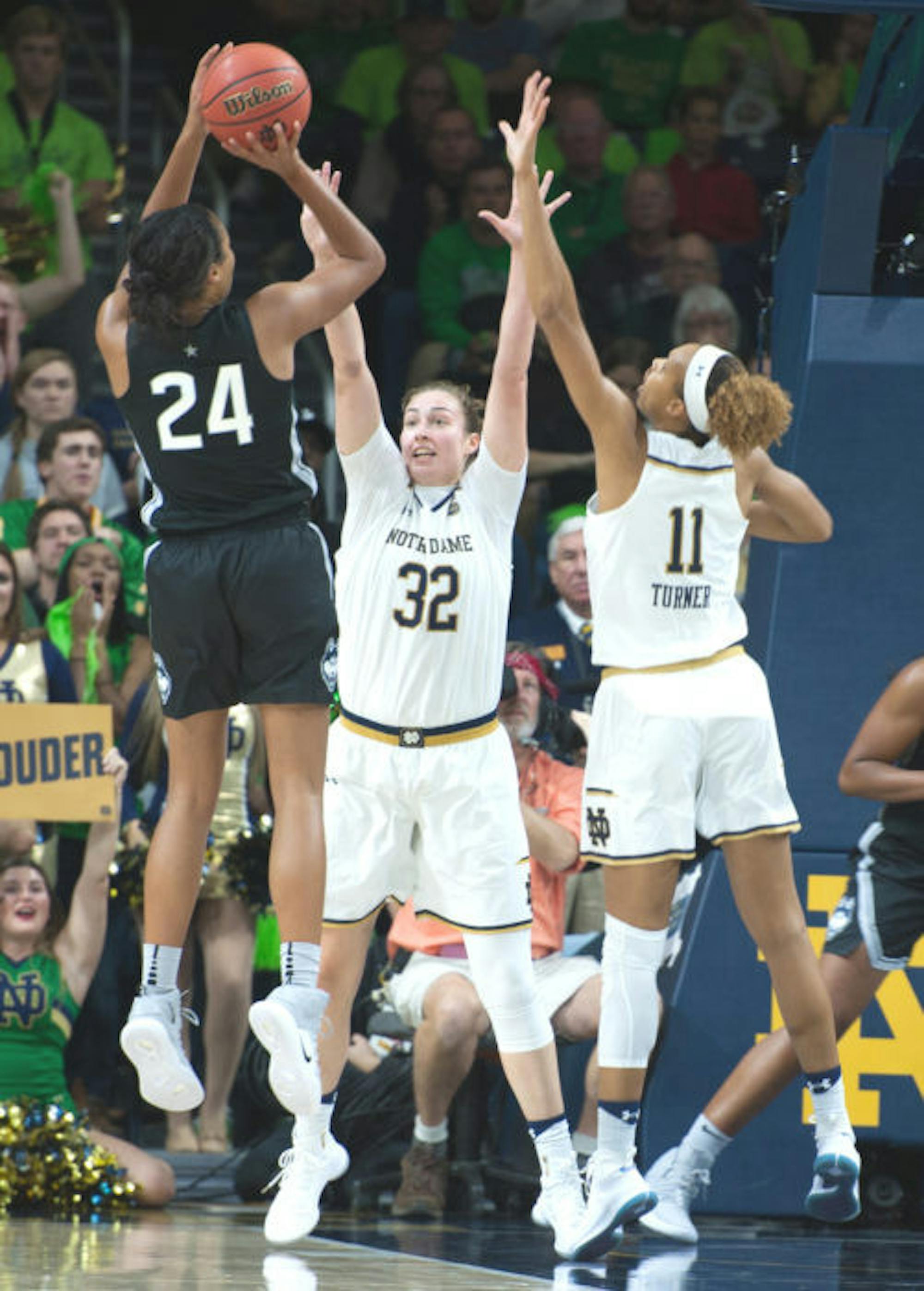 1547687381-856c9fb930becb5-501x700