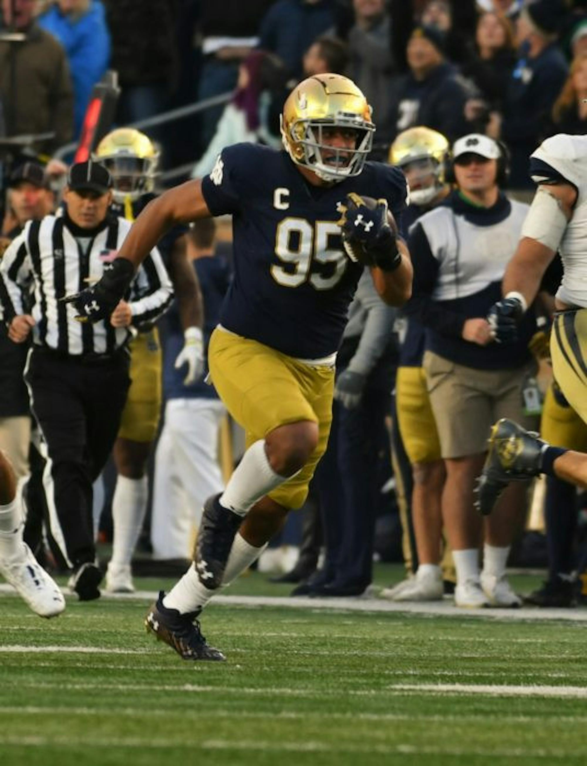 1637950917-ce200c9836aef46-536x700