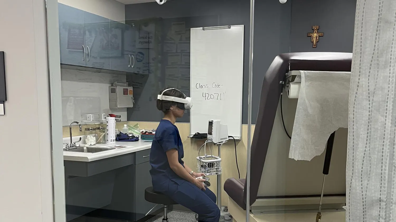 Nursing VR simulator provides students the opportunity to experience disaster scenarios