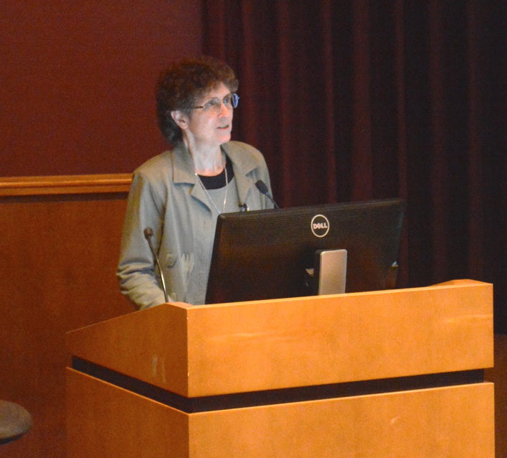 1458086322-707c2de6ad7e17f