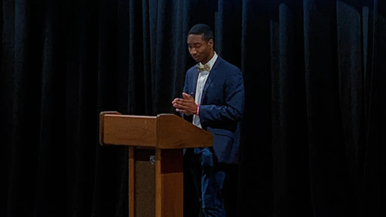 1598192652-7a8ba710f681f93