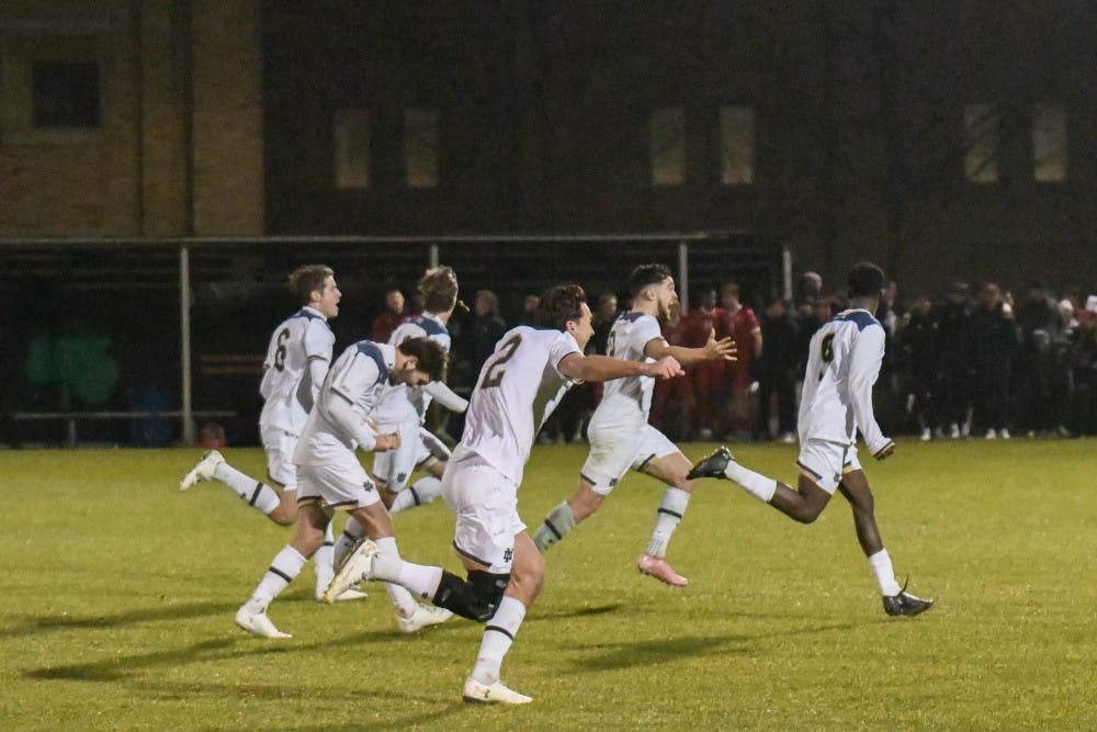 1701557412-2d0e36717032de7