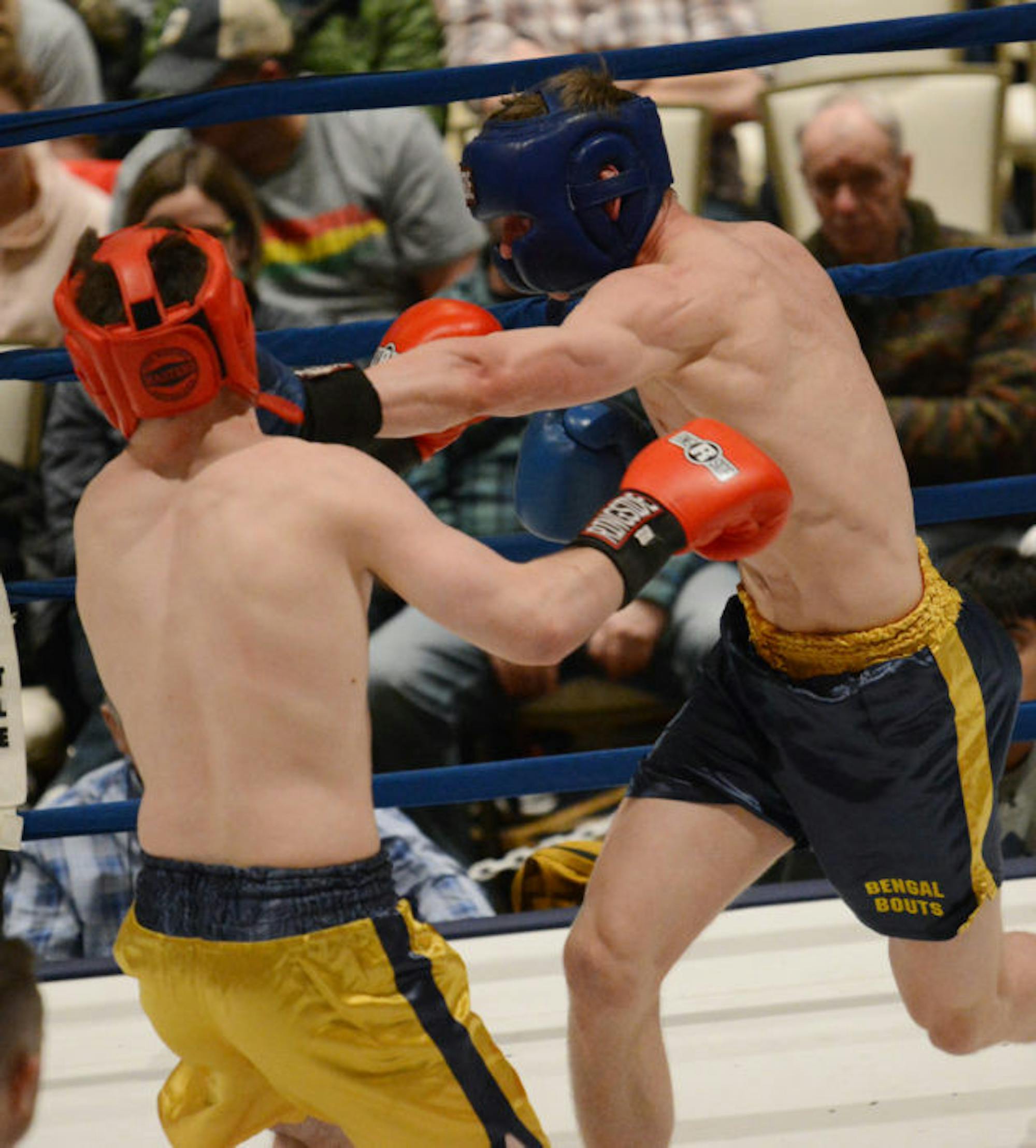 1581542014-da3c97d24ca7f7a-632x700