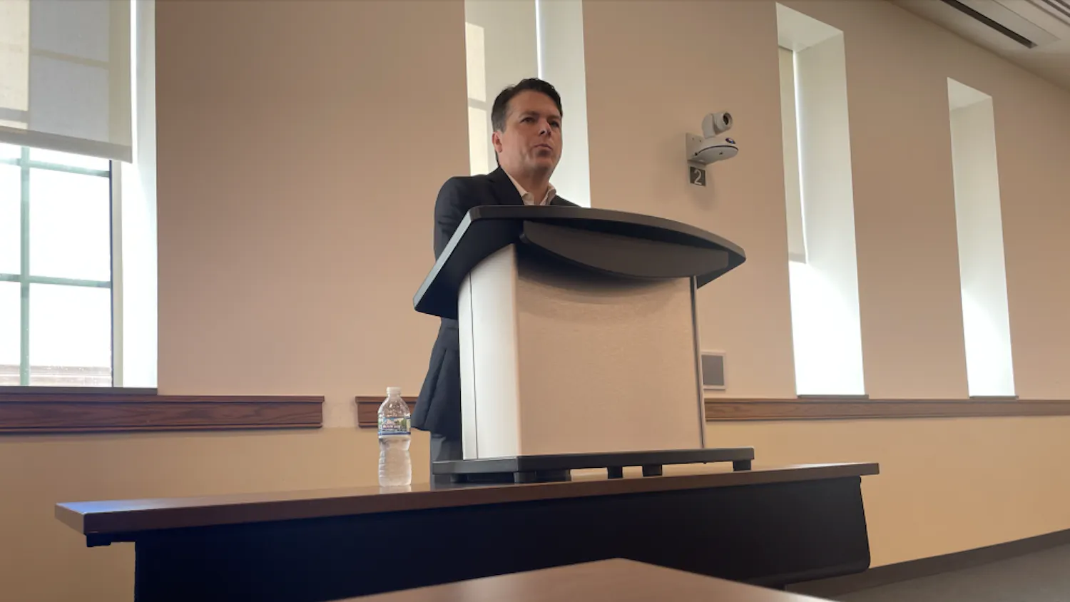 1679404040-f0c1853b0235555