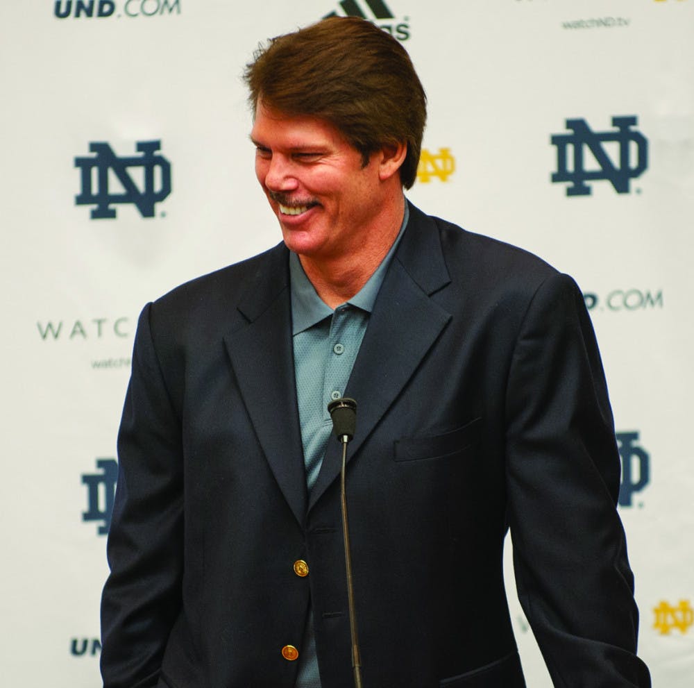 20140114-20140114-Brian-Kelly-by-Grant-Tobin-Defensive-Coordinator-Gug-Press-Conference-The-Observer