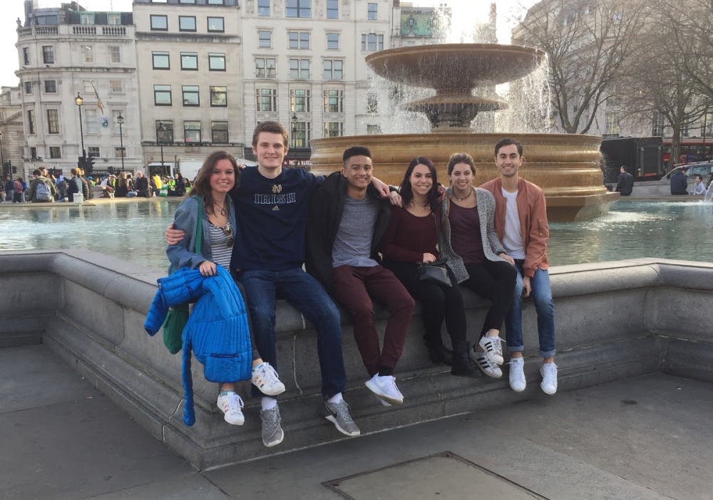 1490051778-8c3fa8196ef3e2c