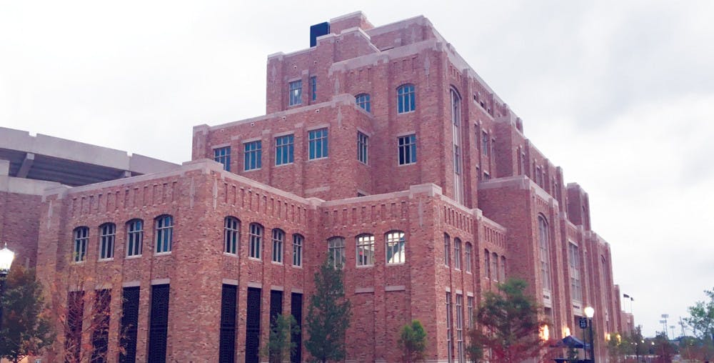 1504582378-692eeb008f0aa97