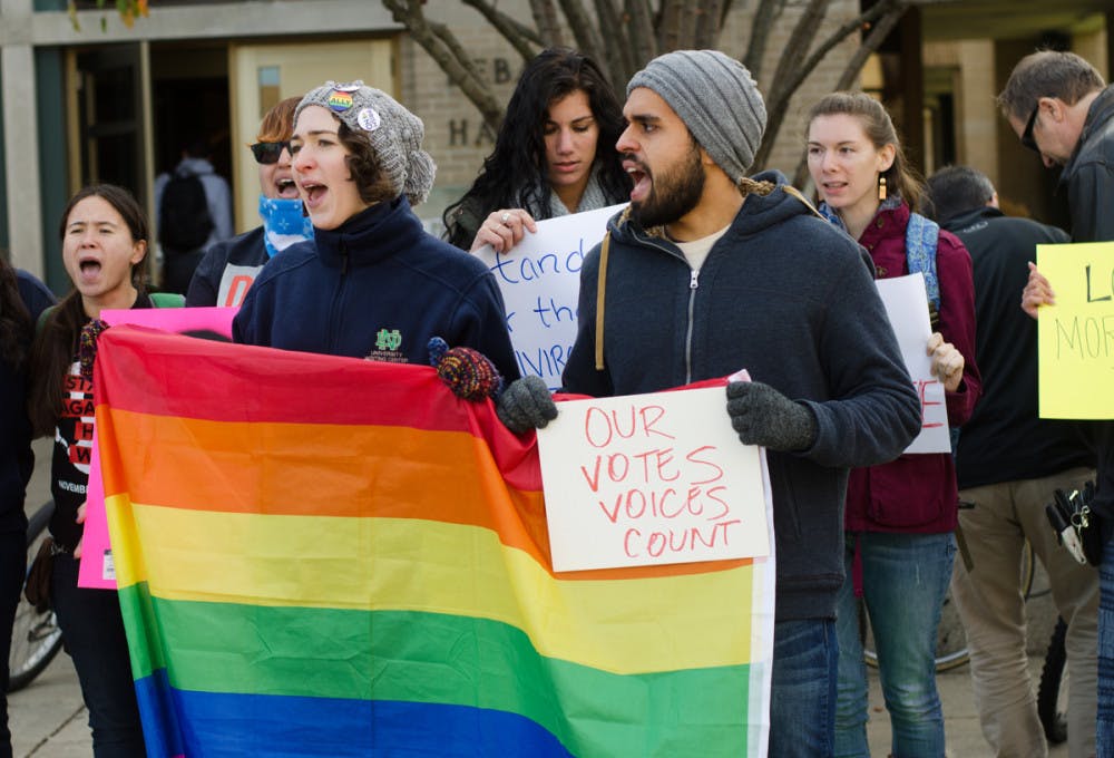 1510533763-556035bb1524a32