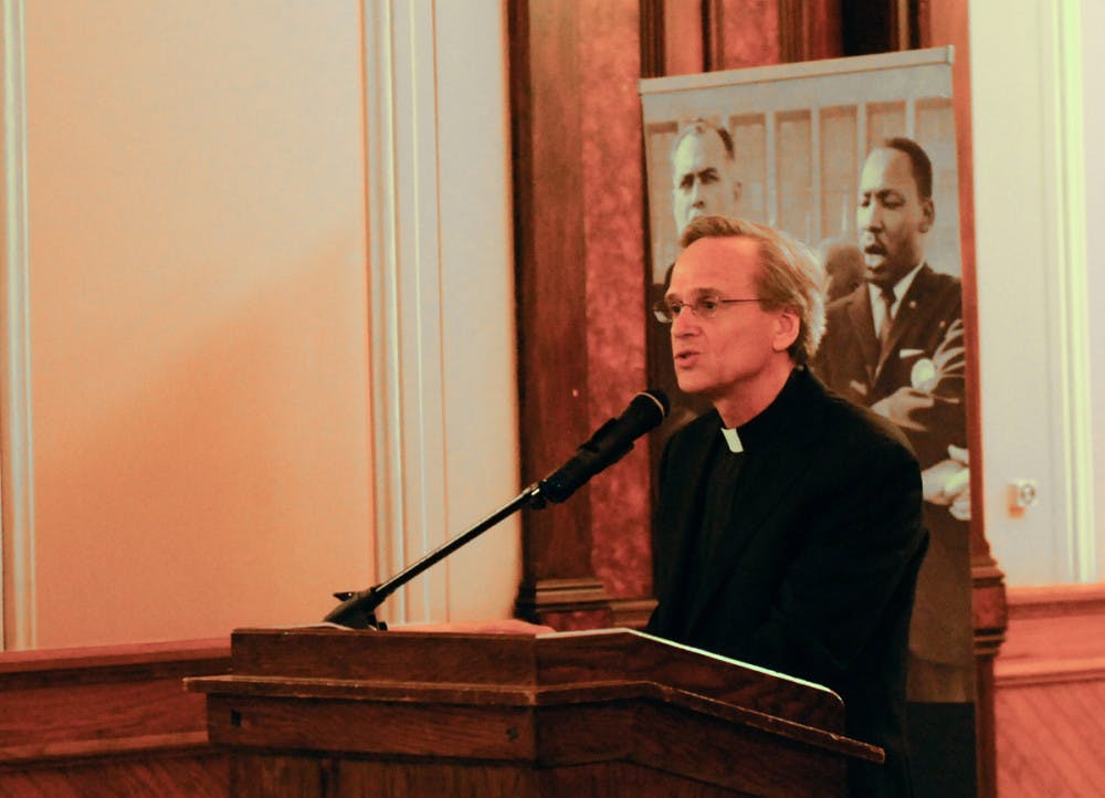 1421716330-4d175f461c48384