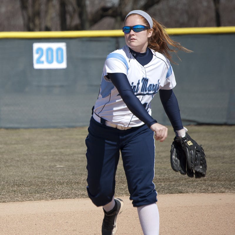 SMC-softball-vs-defiance-Allison-DAmbrosia