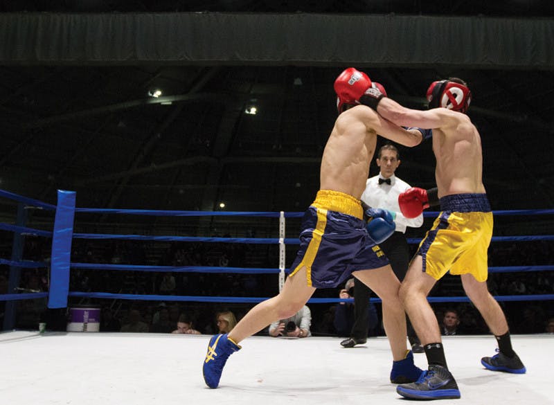 Bengal-Bouts-Ben-Hoffner-B-v.-Alex-Bogucki-Baran-G-Bengal-Bouts-JACC-Kevin-Song-2