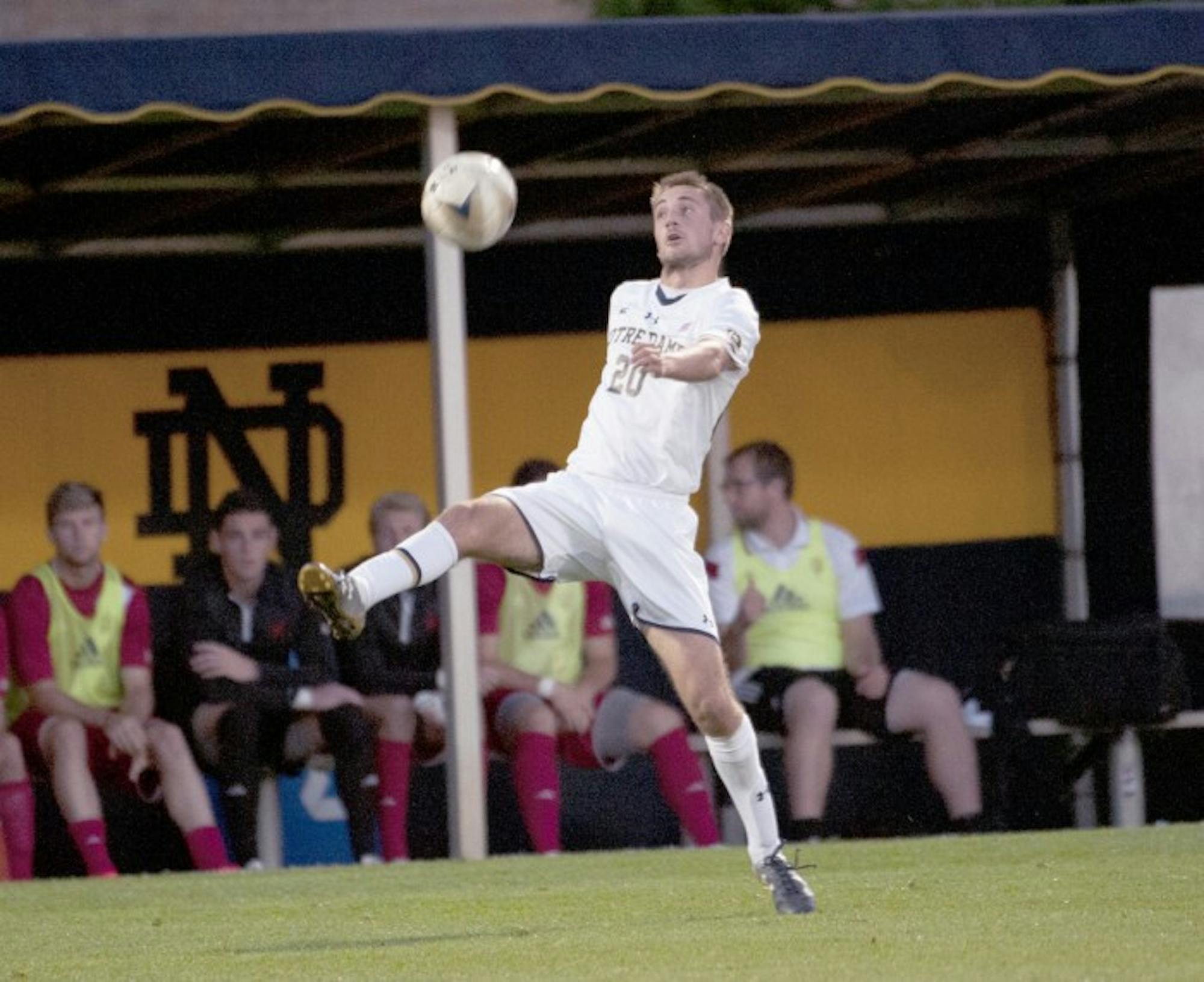 Irish junior midfielder Blake Townes looks to corral a loose ball during Notre Dame’s 4-0 victory over Indiana on Tuesday at Alumni Stadium.