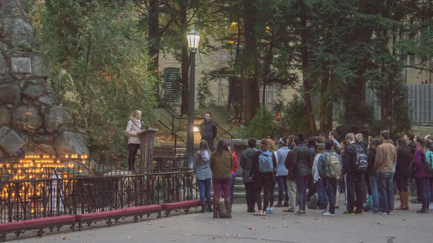 1447720069-7d7d29340ba9c9f