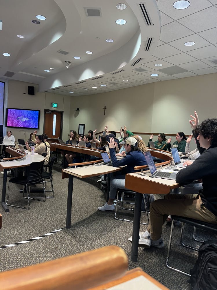 1681952825-1603ce341938e44