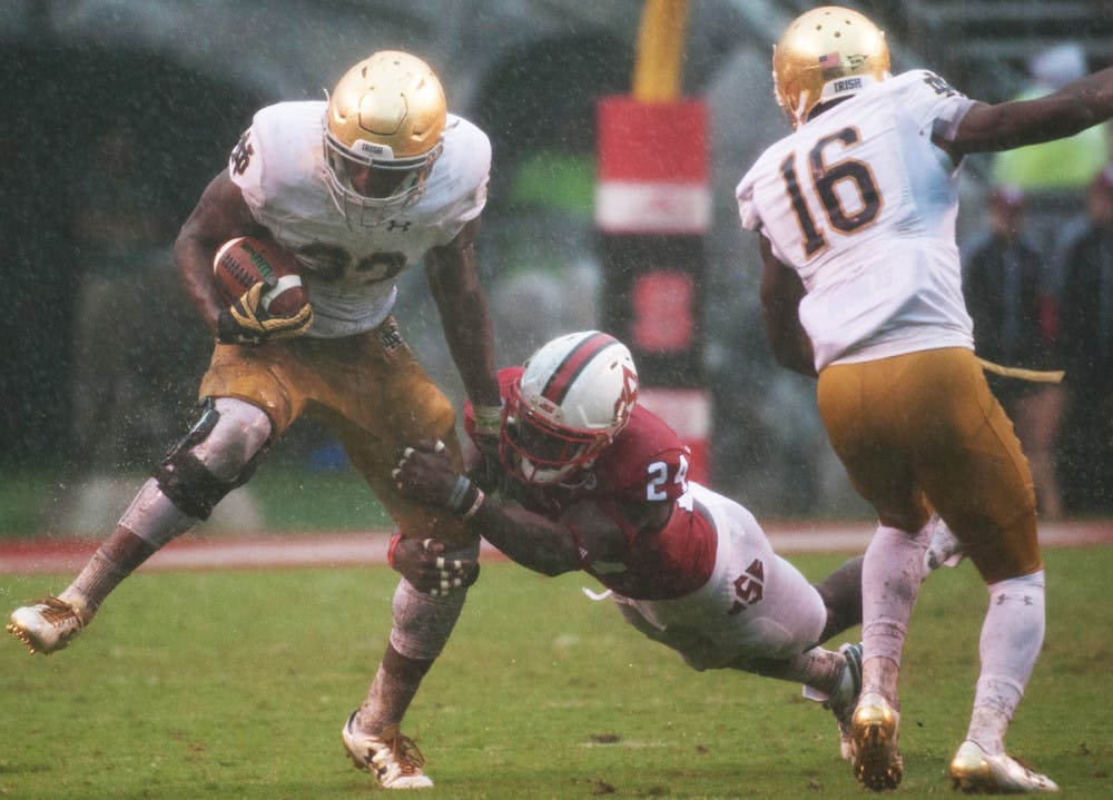 1509066563-f461733baa6e06d