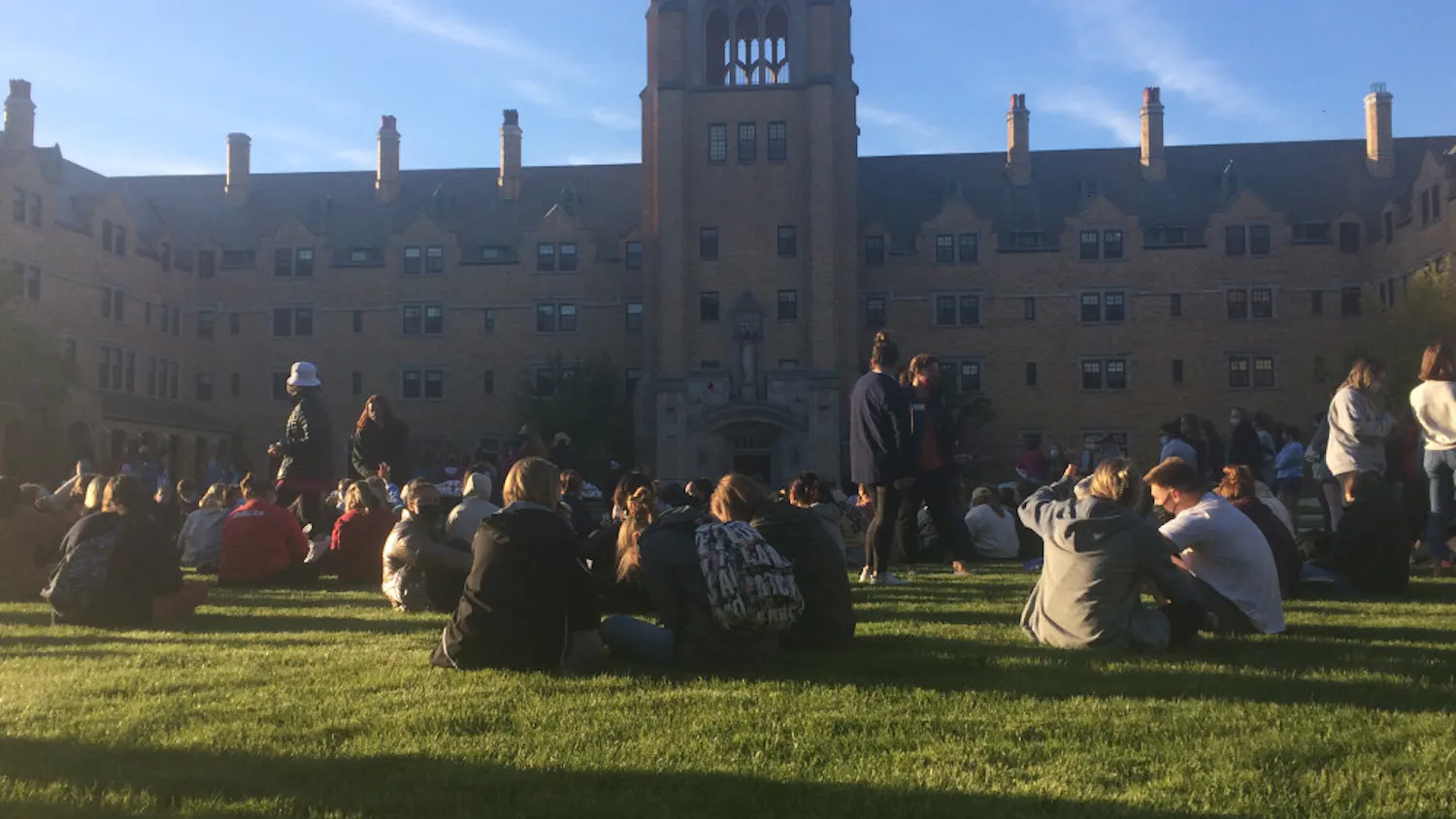 1620774988-b5e45660c55bce1