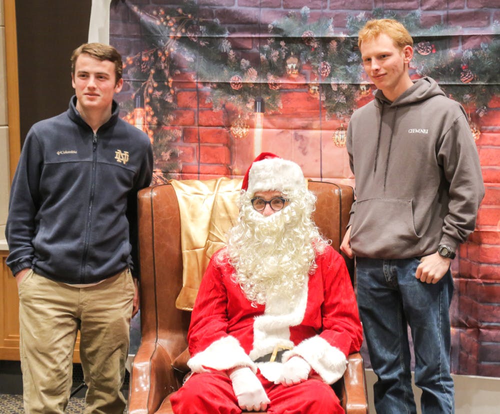 1543883637-254efedcbdffb28