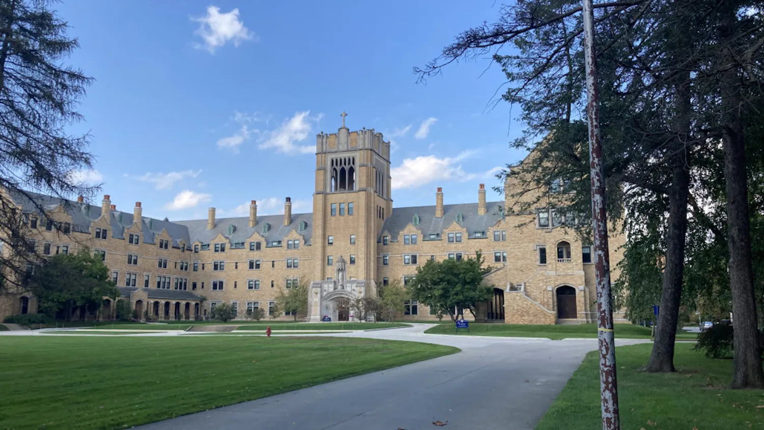 1679403344-e8bfd1f90160d2f