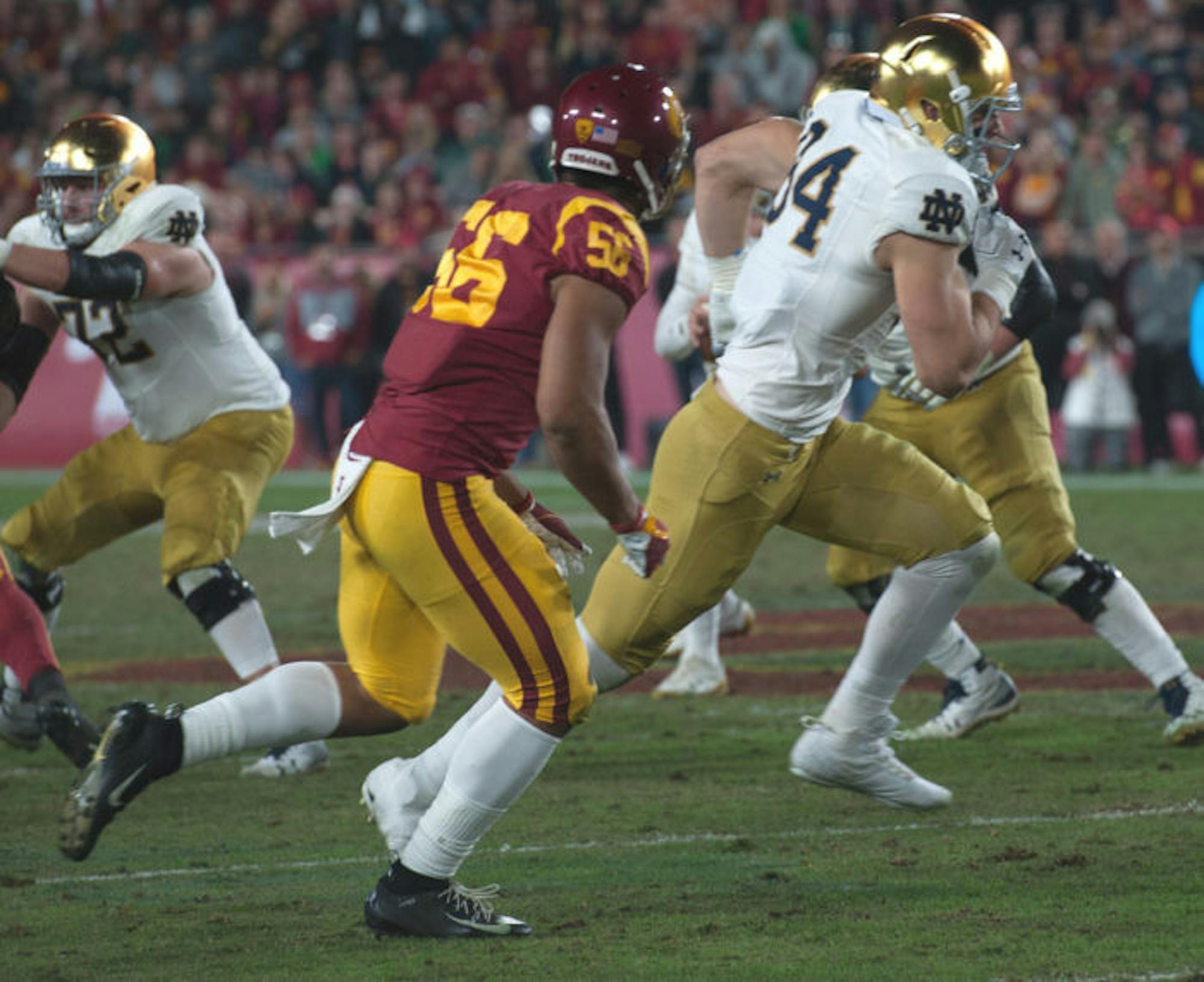 1567035653-5b50def790a9b00-700x571