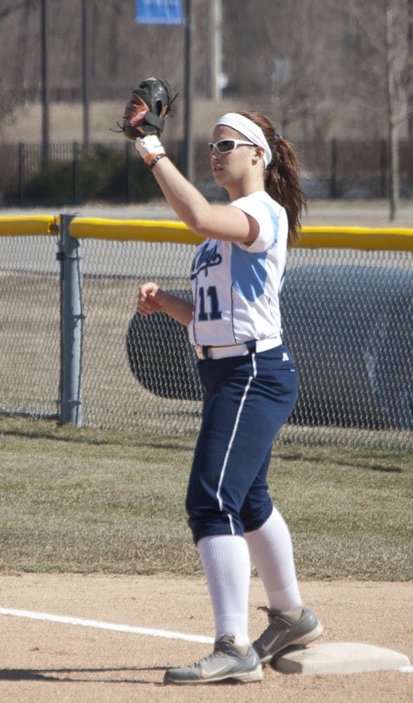 SMC-Softball-Jillian-Busfield-03282013-vs-Defiance-Allison-DAmbrosia