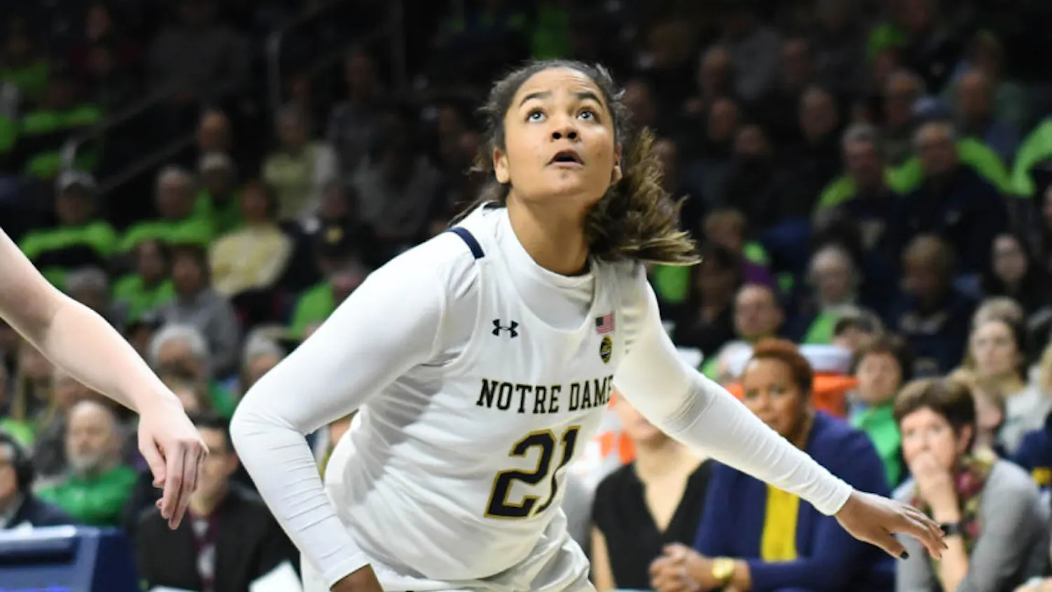 1574648675-d83ca35c5571993