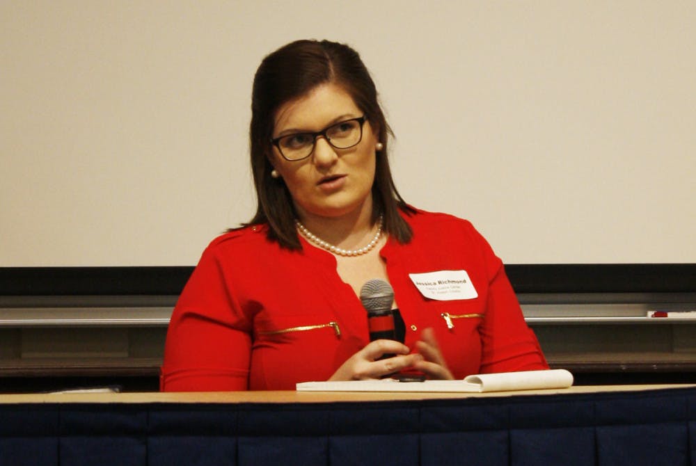 1523569740-16a874cac405e23