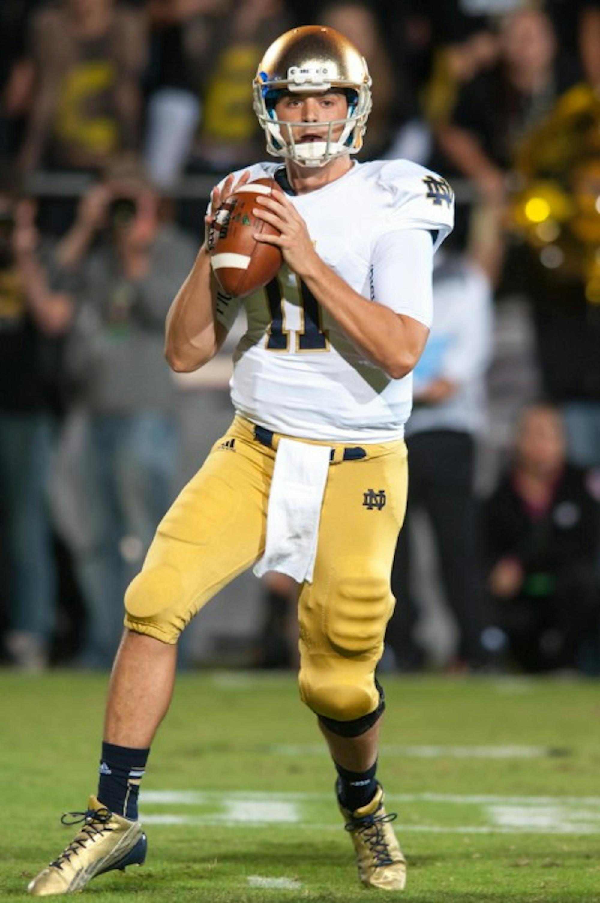 2013-2014-20130914-Away-Boilermakers-Football-Oe-Kenesey-Purdue-The-Observer-Win-Tommy-Rees5-465x700