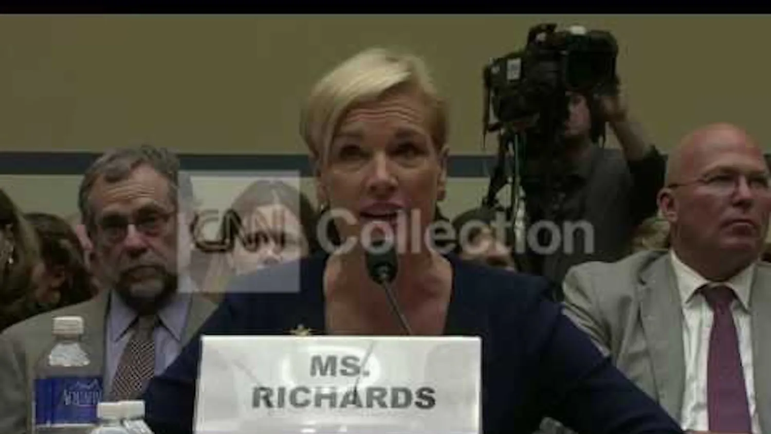 1537228864-cfcd208495d565e