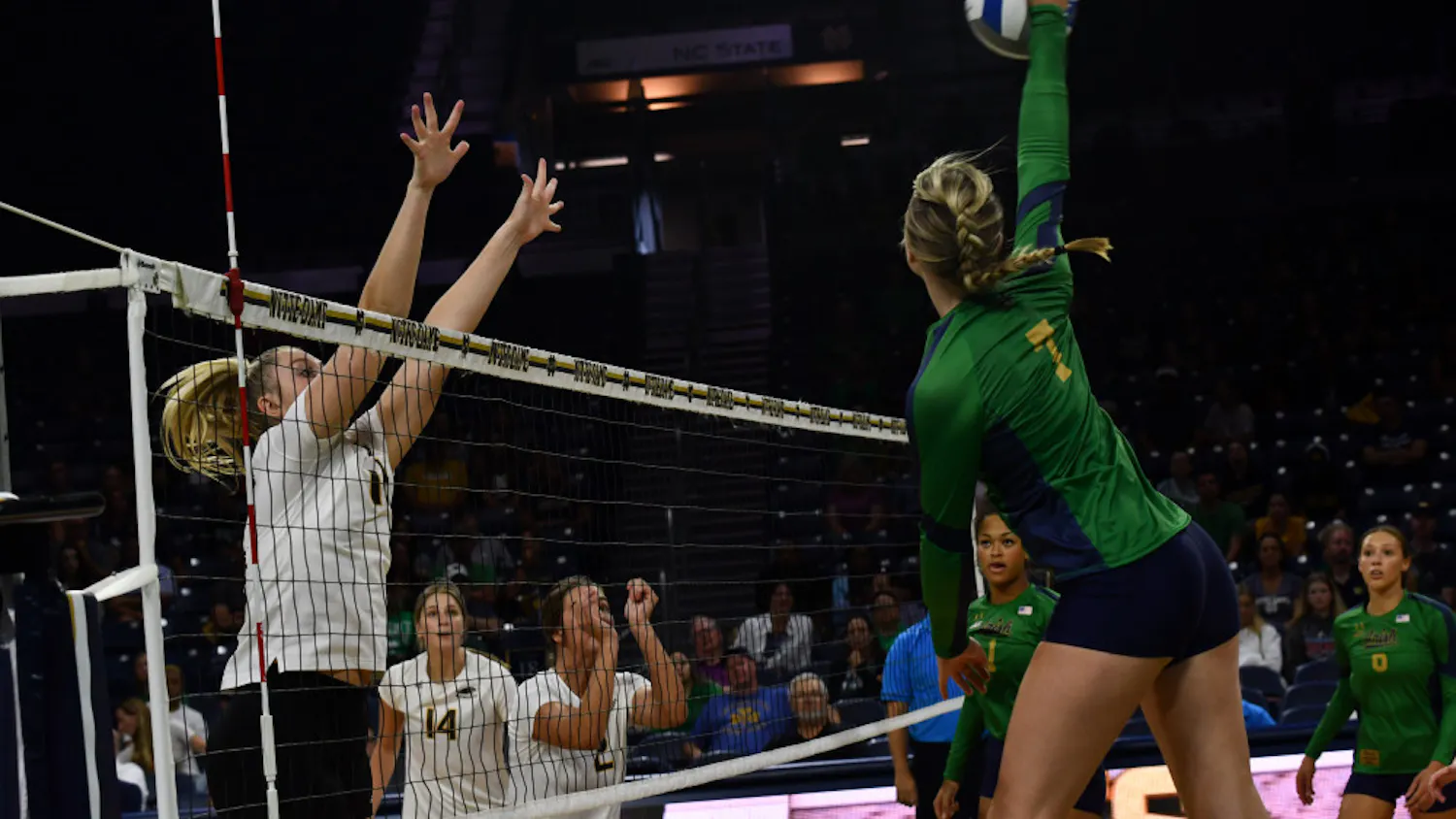 1696270947-df04d8276f7d348