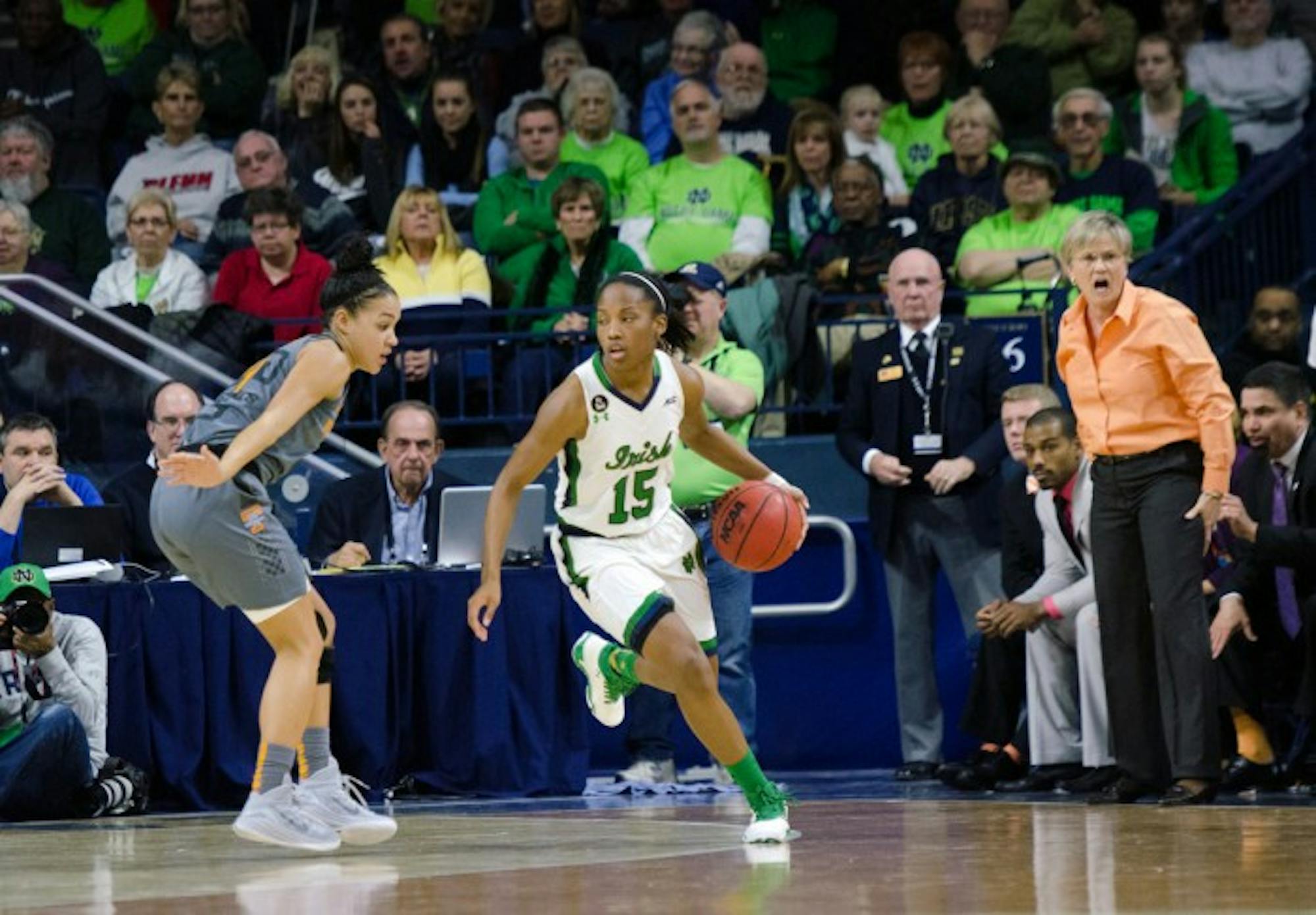 Irish junior guard Lindsay Allen surveys the court during Notre Dame’s 79-66 win over Tennessee on Monday at Purcell Pavilion. Allen scored 10 points and had a team-high seven assists for the Irish.