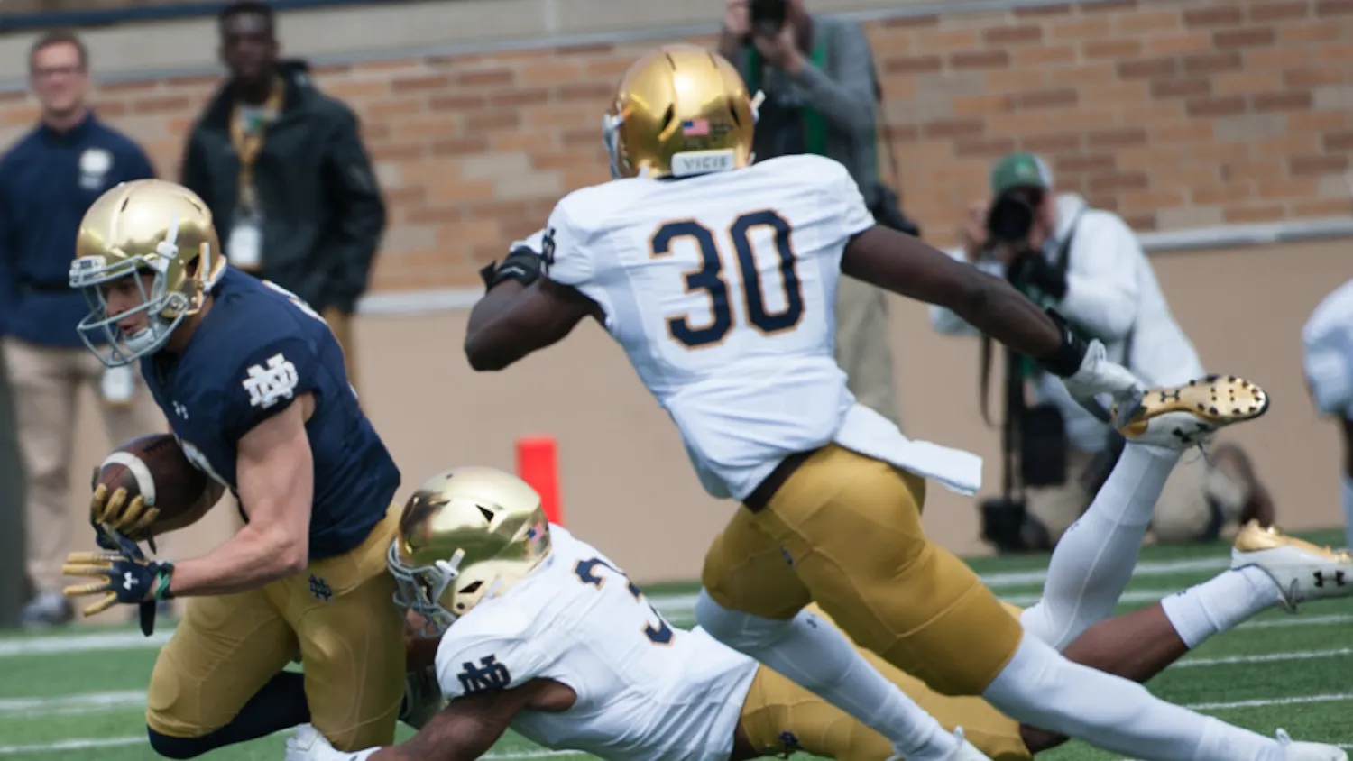 1555271186-1726d646d074dd3