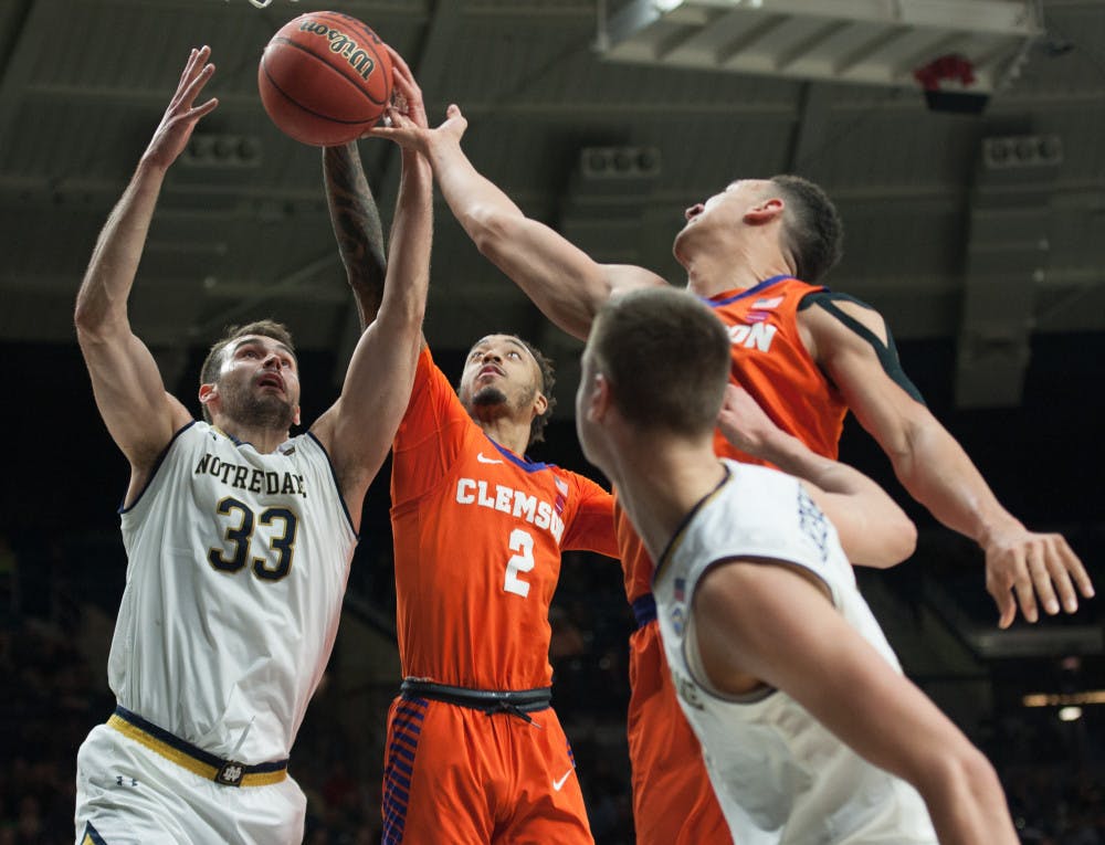 1572992034-fc748528d2d1443