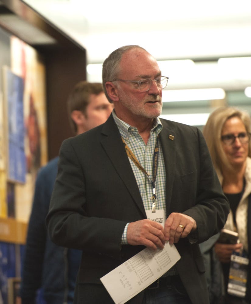 1567380743-49387cf73472772