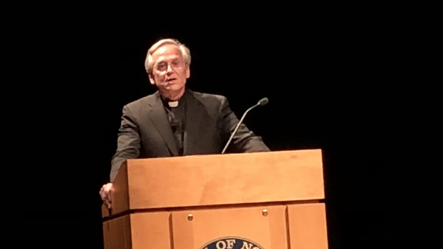 1537311347-8423a533c47f54a