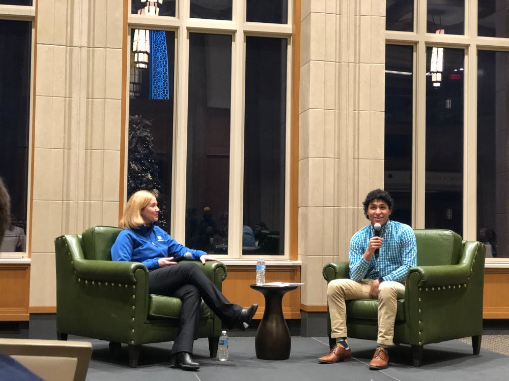 1575938964-2c1a864b020347a