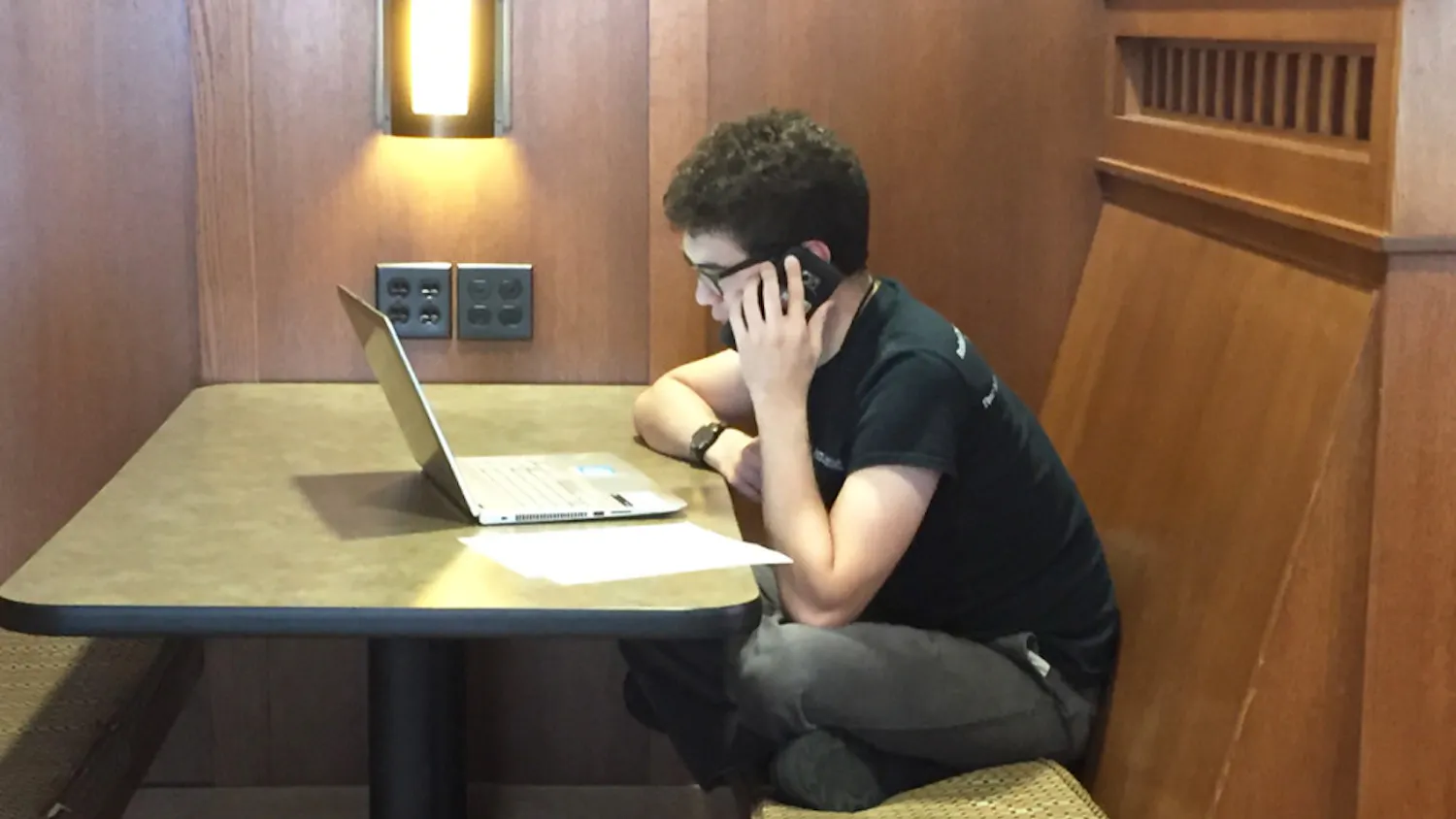 1504755761-08f4f564cbb058f