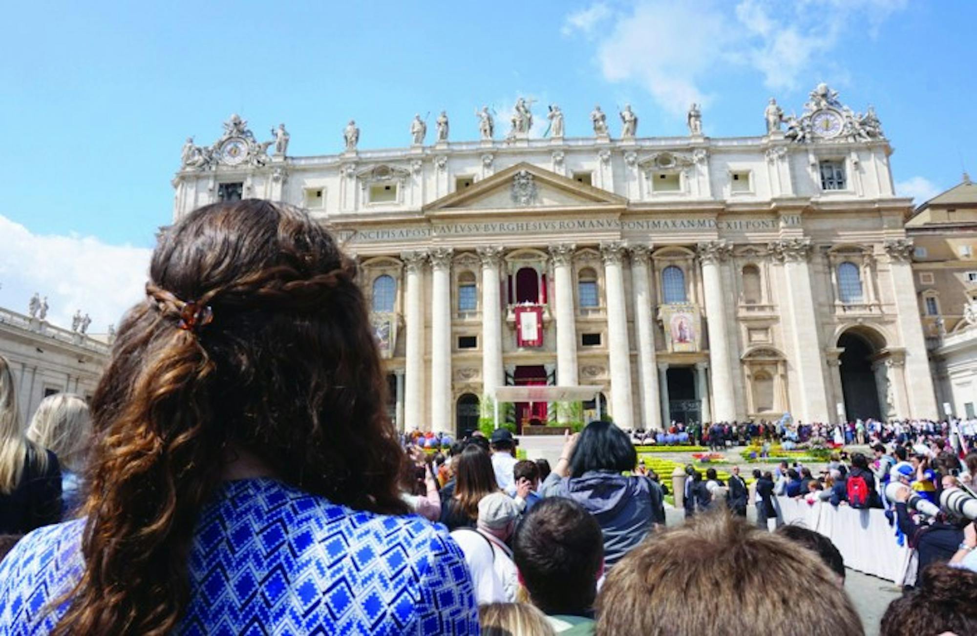 Junior Elizabeth Crimmins watches Pope Francis deliver his traditional