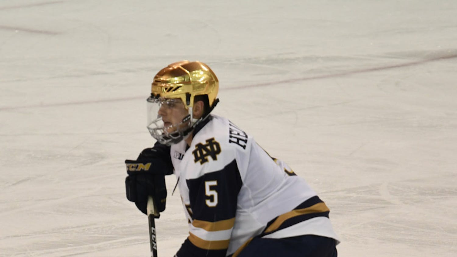 1573790679-c5bcd25a98c058d