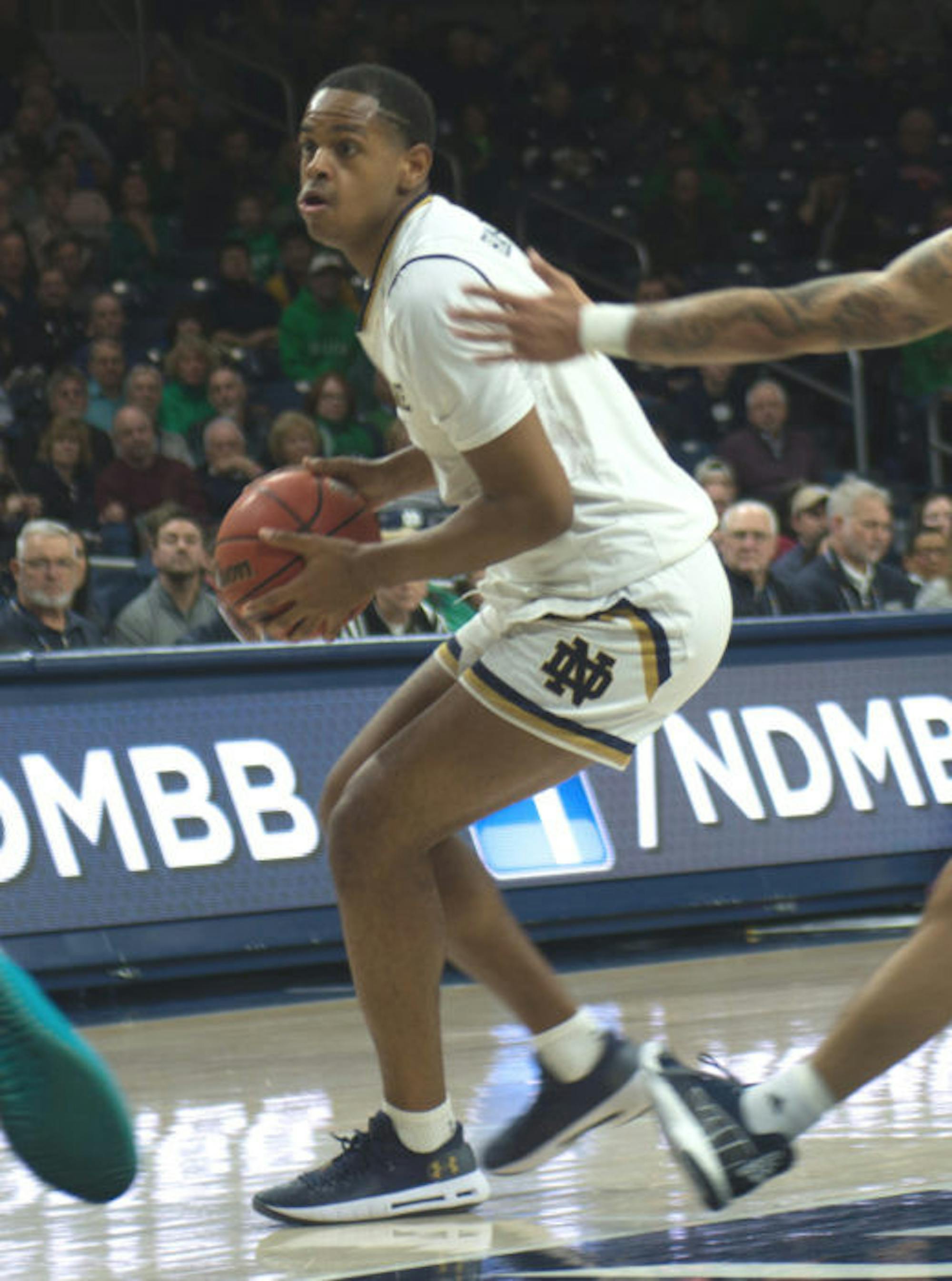 1549844716-f418859577932a1-520x700